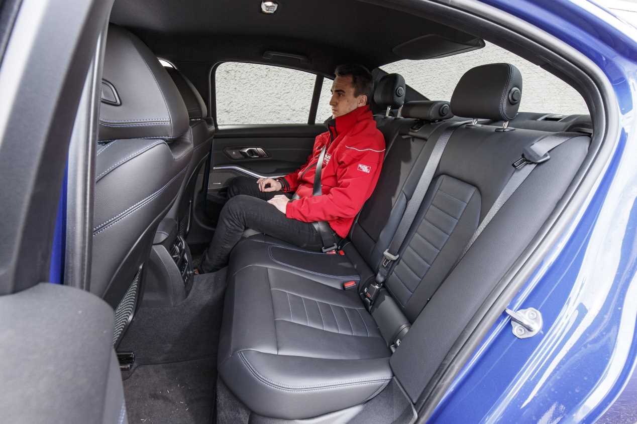 Comparativa: BMW 320d vs Mercedes C 220 d: