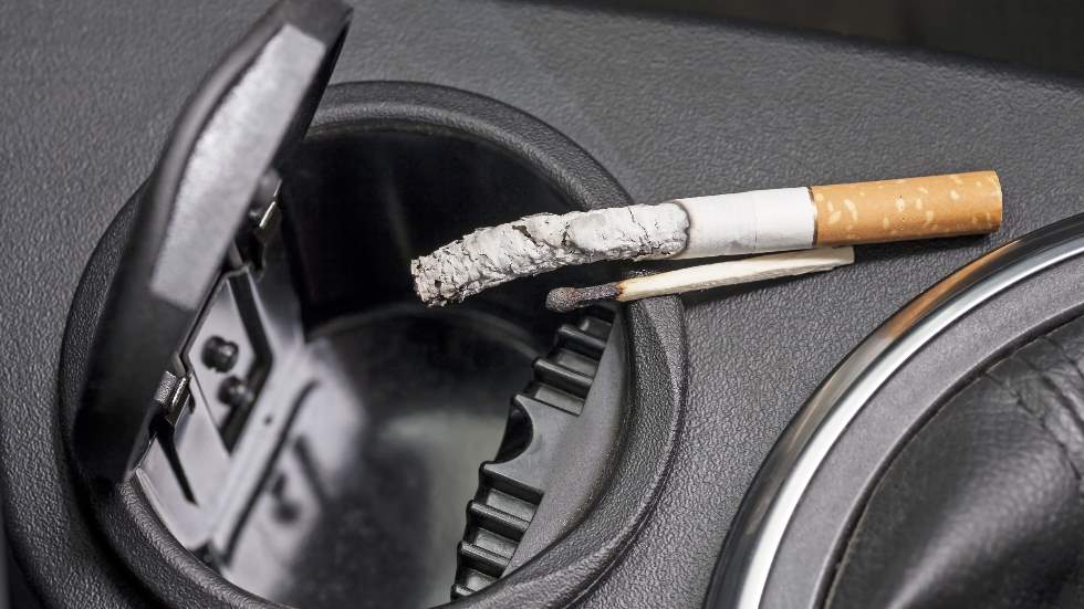 Prohibido fumar en los coches privados: ¿la nueva medida del Gobierno?
