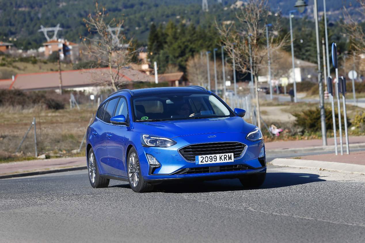 Ford Focus Sportbreak Ecoblue vs Skoda Octavia Combi: ¿qué familiar diésel es mejor?