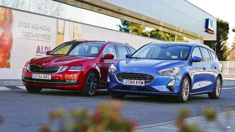 Ford Focus Sportbreak vs Skoda Octavia Combi ¿qué