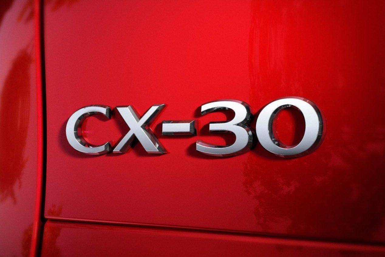 Mazda CX-30 2019: nuevas fotos del SUV que llega en septiembre 