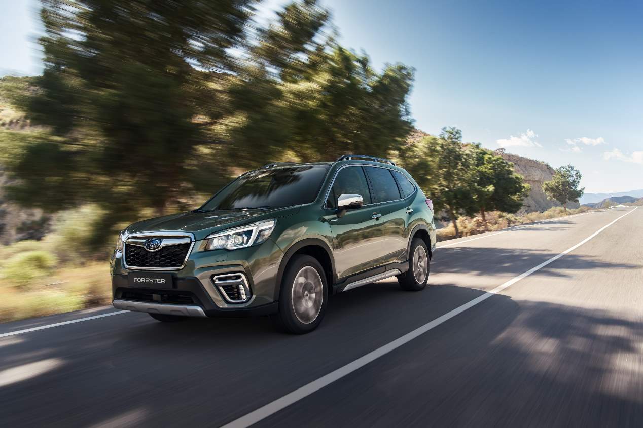 Los SUV híbridos Subaru Forester y XV Eco-Hybrid, en fotos