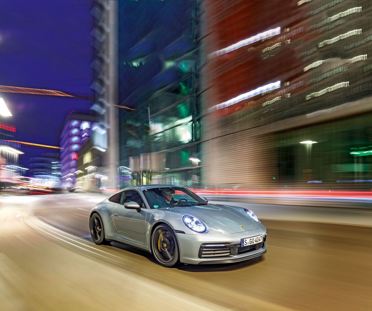 Porsche 911 Carrera 4S, el mito sigue siendo igual de divertido