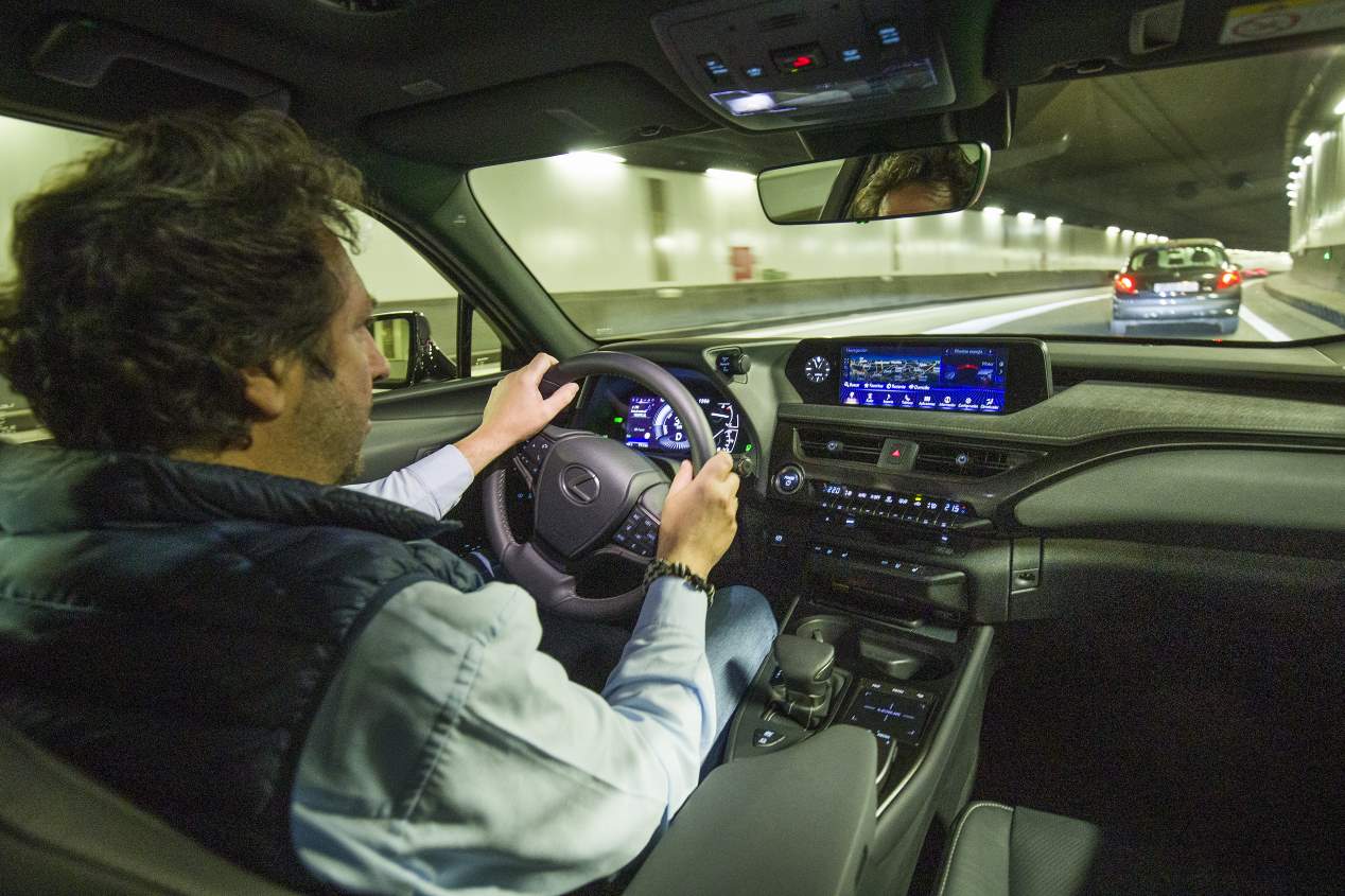 Lexus UX 250h 4x2: prueba al nuevo SUV híbrido