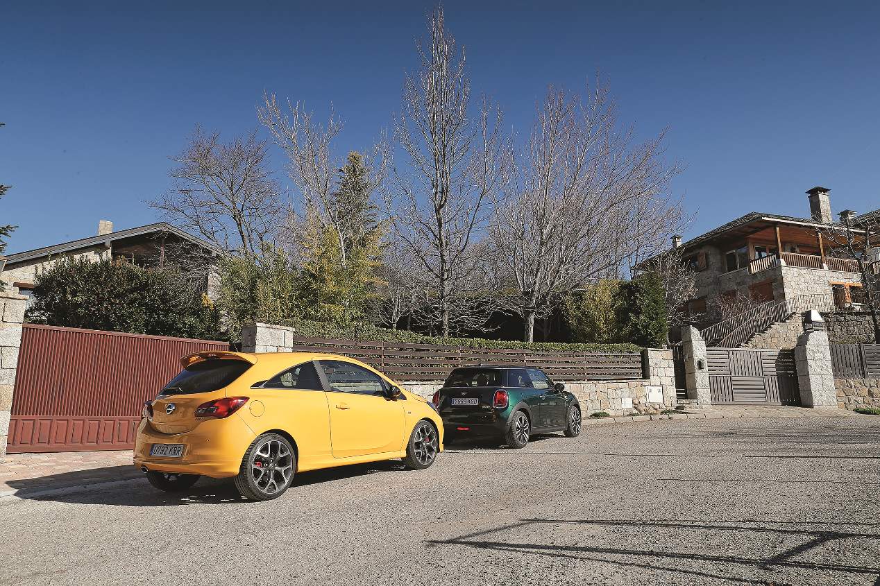A prueba los Mini Cooper y Opel Corsa GSI