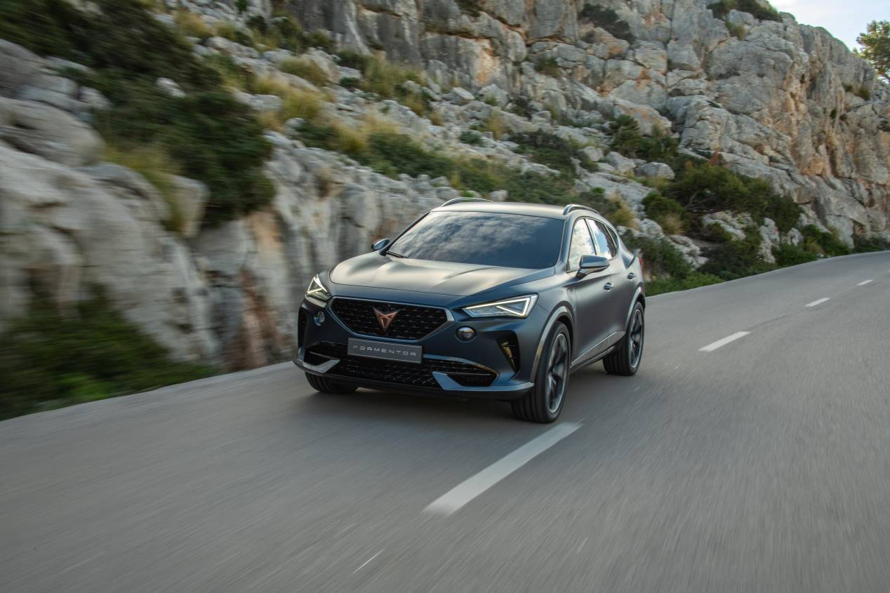 Cupra Formentor: nuevas fotos del próximo SUV coupé compacto