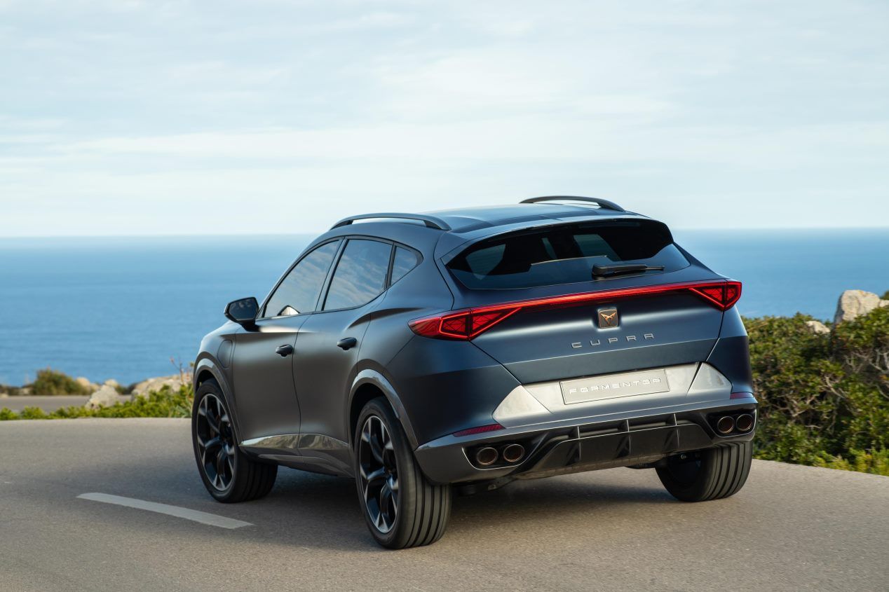 Cupra Formentor: nuevas fotos del próximo SUV coupé compacto