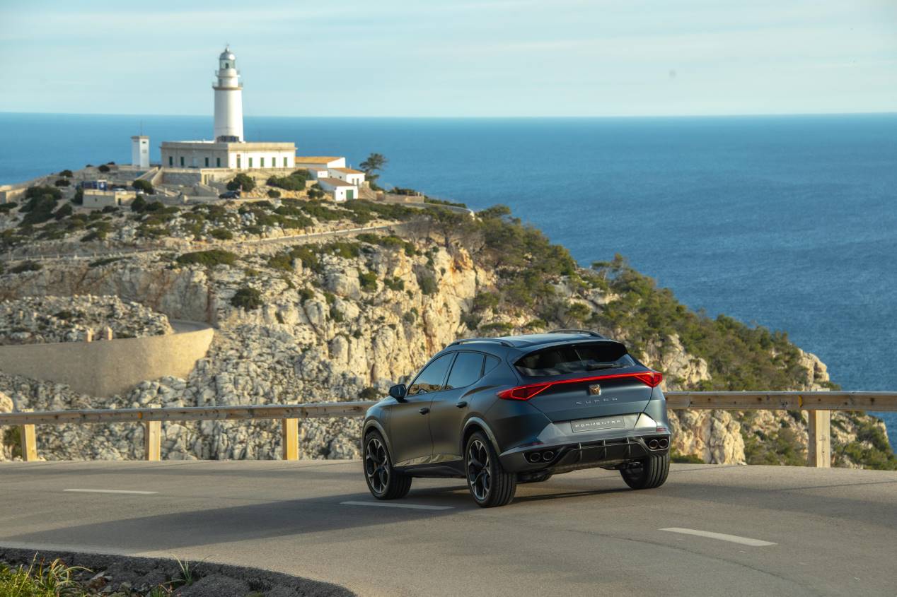 Cupra Formentor: nuevas fotos del próximo SUV coupé compacto
