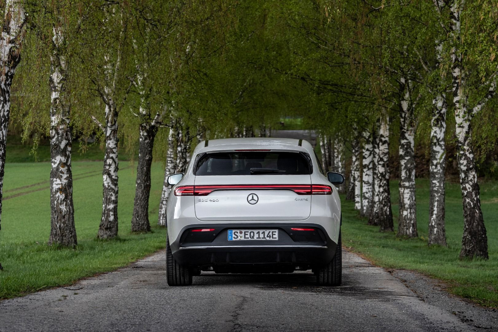 Mercedes Benz EQC 400