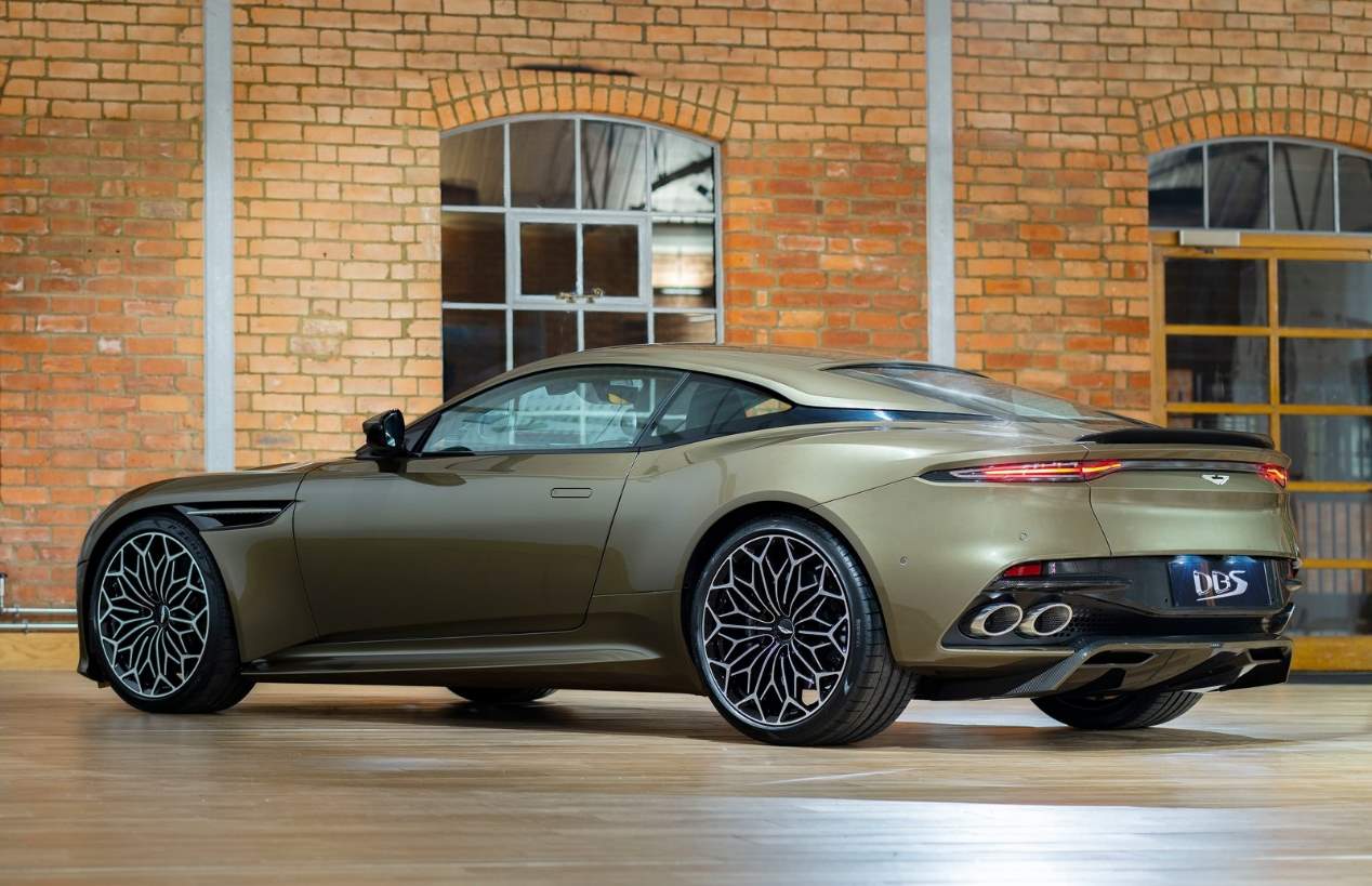 Aston Martin DBS Superleggera OHMMS Edition, en fotos