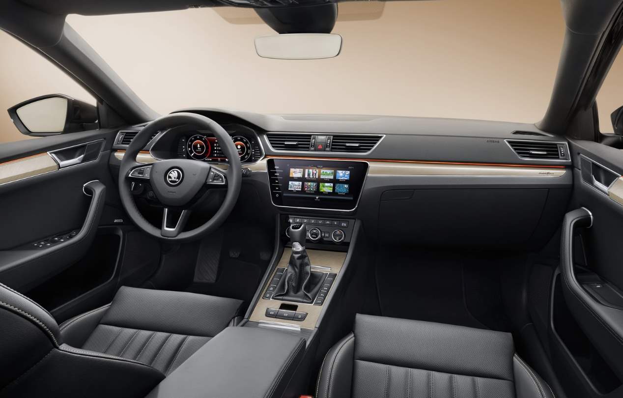 Skoda Superb 2020: las fotos oficiales de la nueva berlina