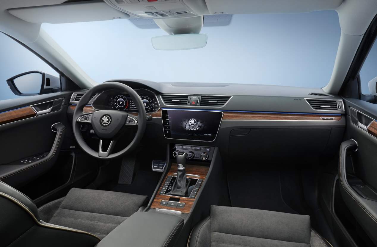 Skoda Superb Scout 2020: la versión más campera del Superb, en fotos