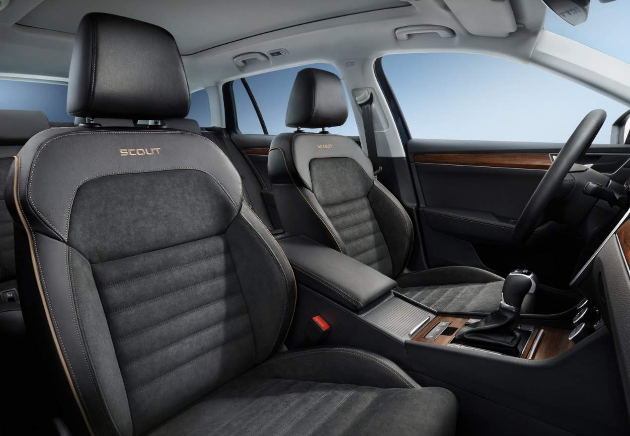 Skoda Superb Scout 2020: la versión más campera del Superb, en fotos