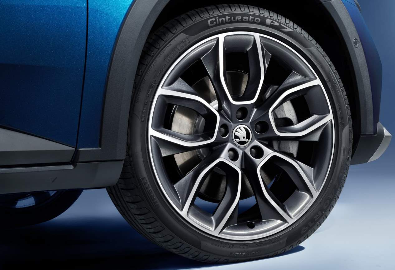 Skoda Superb Scout 2020: la versión más campera del Superb, en fotos
