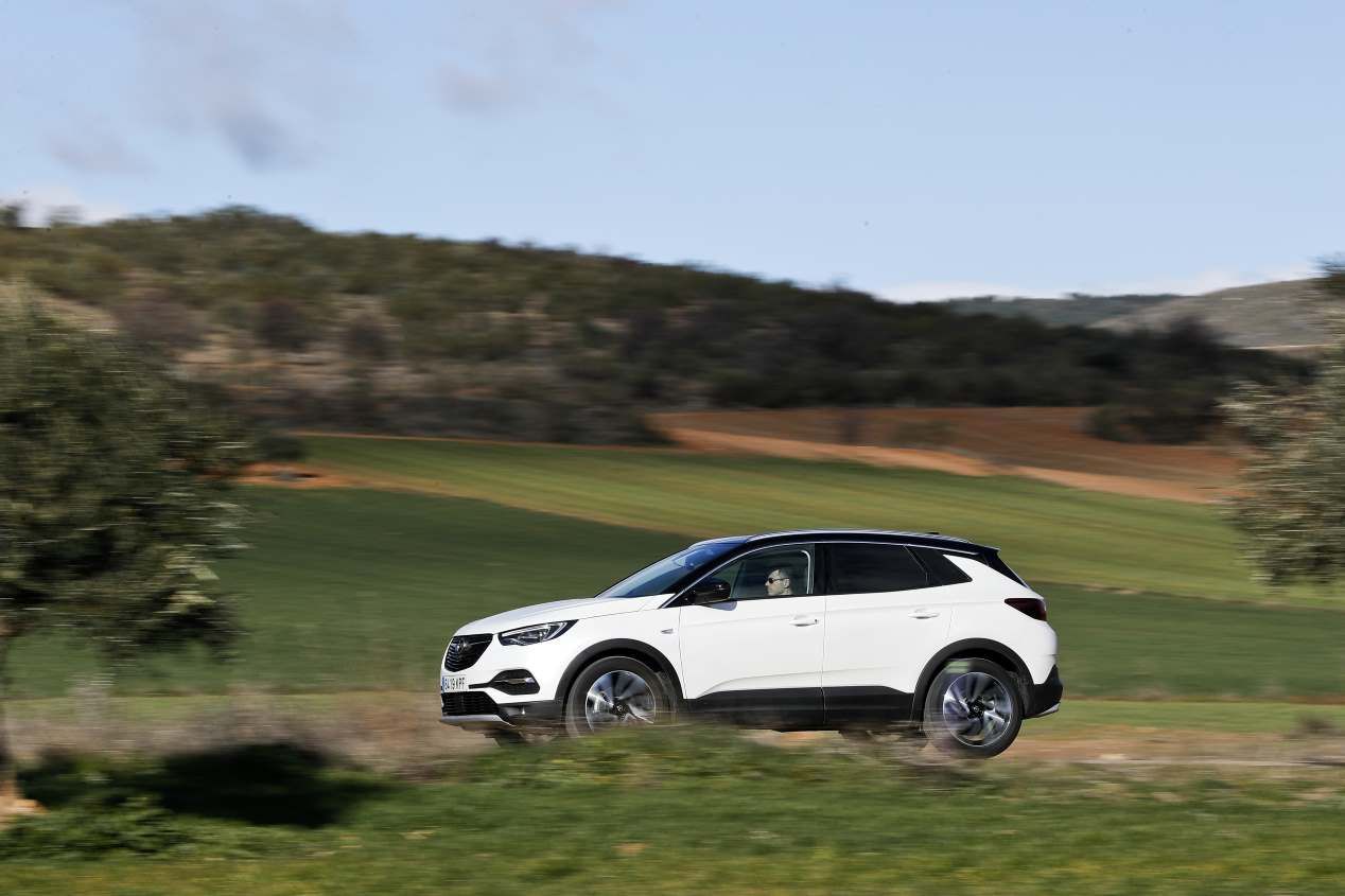 Disfruta de un Opel Grandland X durante un fin de semana