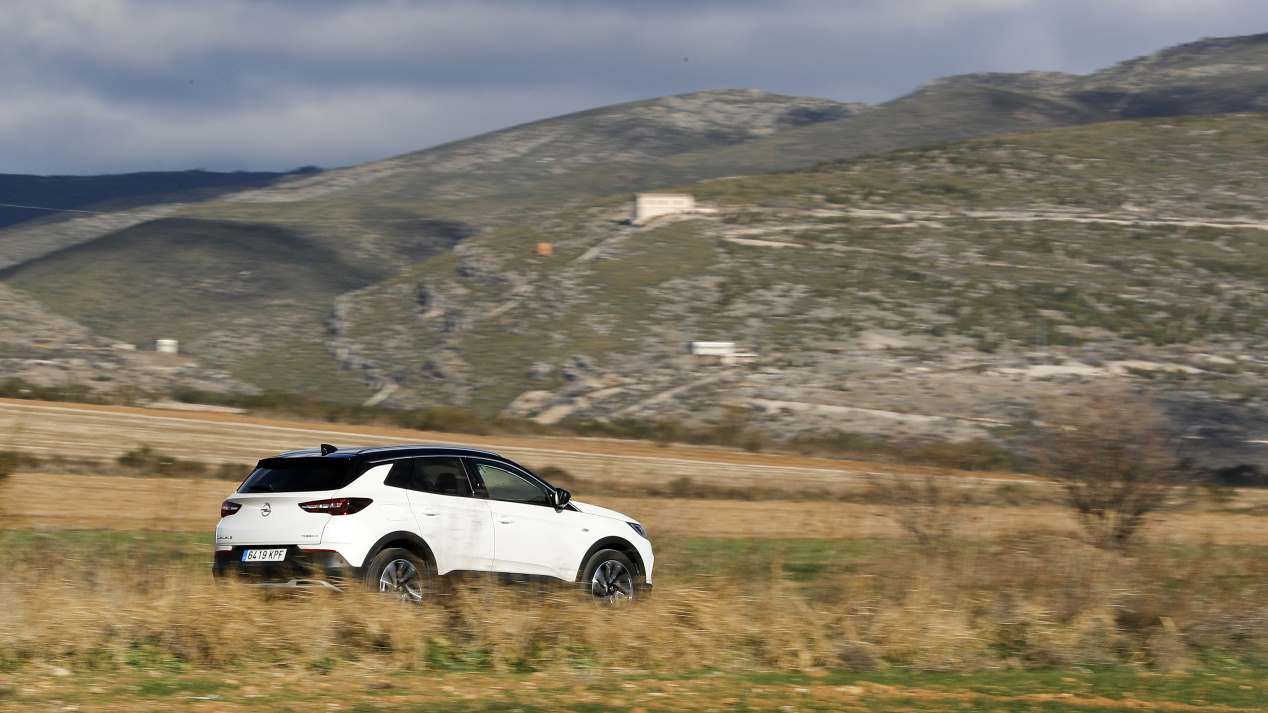 Disfruta de un Opel Grandland X durante un fin de semana