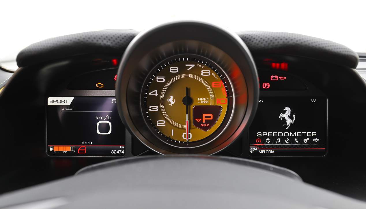 Ferrari 812 Superfast: a prueba el deportivo con motor V12