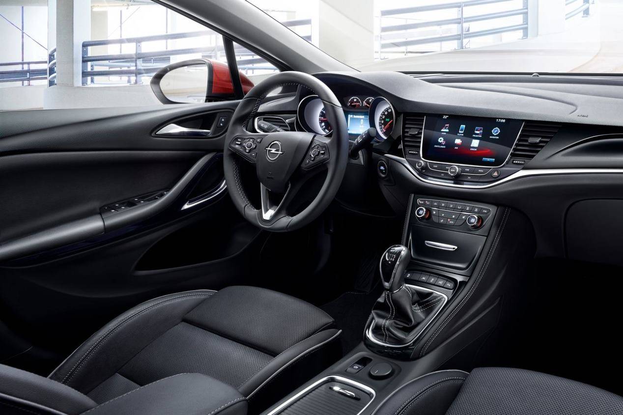 Opel Astra 2019 vs Renault Mégane 2020: los nuevos compactos que llegan
