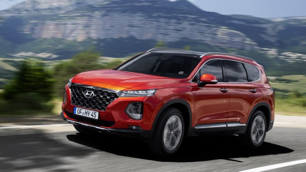 Hyundai Santa Fe 2019: más equipamiento y seguridad para el SUV 