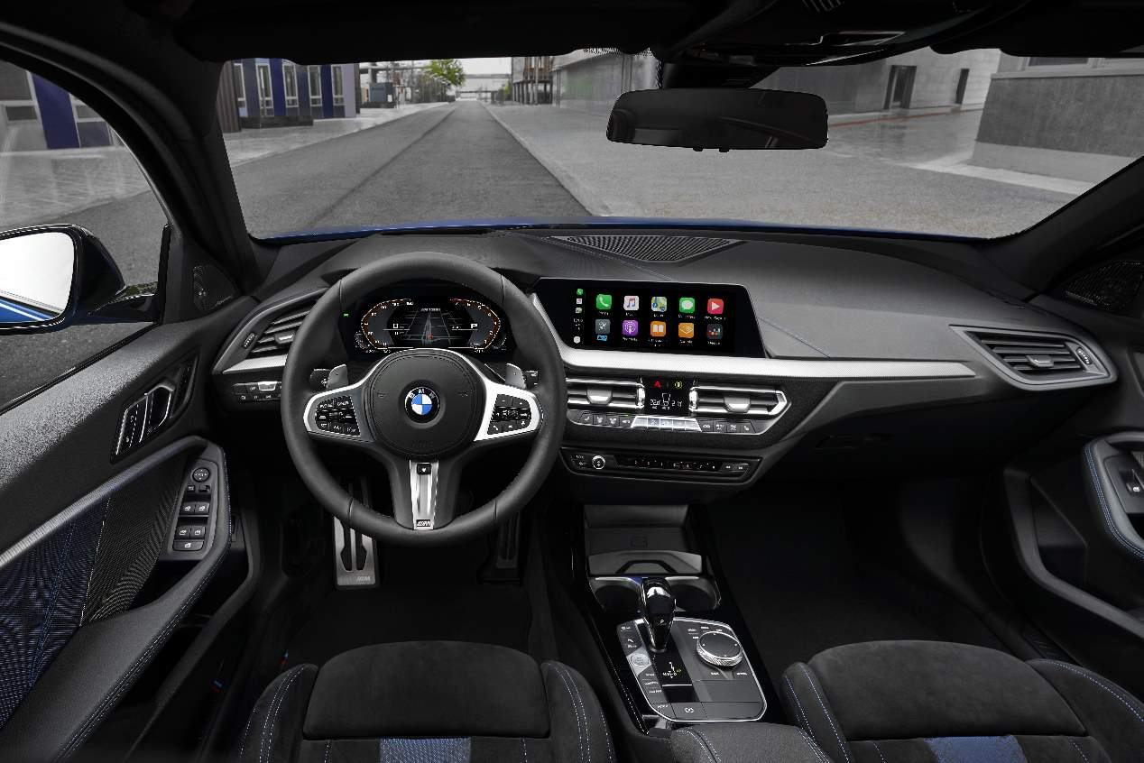 Audi A3 2019 vs BMW Serie 1 2019: duelo de compactos premium