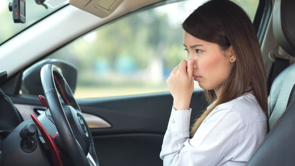 Dudas: malos olores en los coches, ¿cómo se puede solucionar?