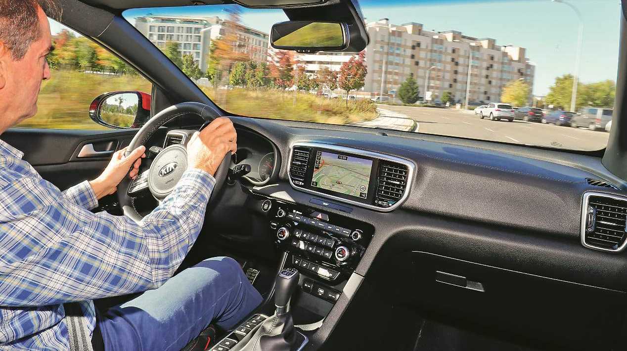 Kia Sportage Híbrido 48V vs Mazda CX-30 M Hybrid: el nuevo duelo SUV micro híbrido que viene