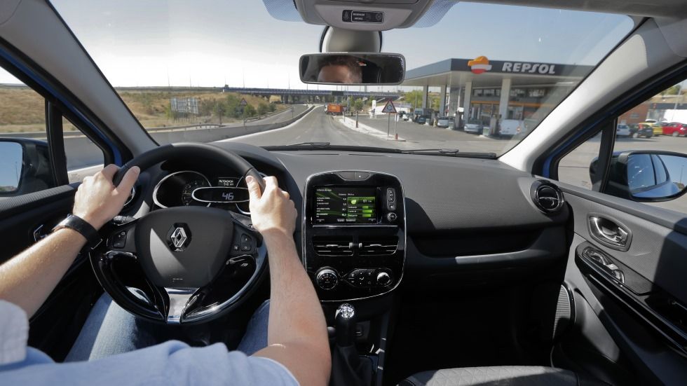 Cómo disminuir el consumo y las emisiones de CO2 de tu coche en solo 5 minutos 