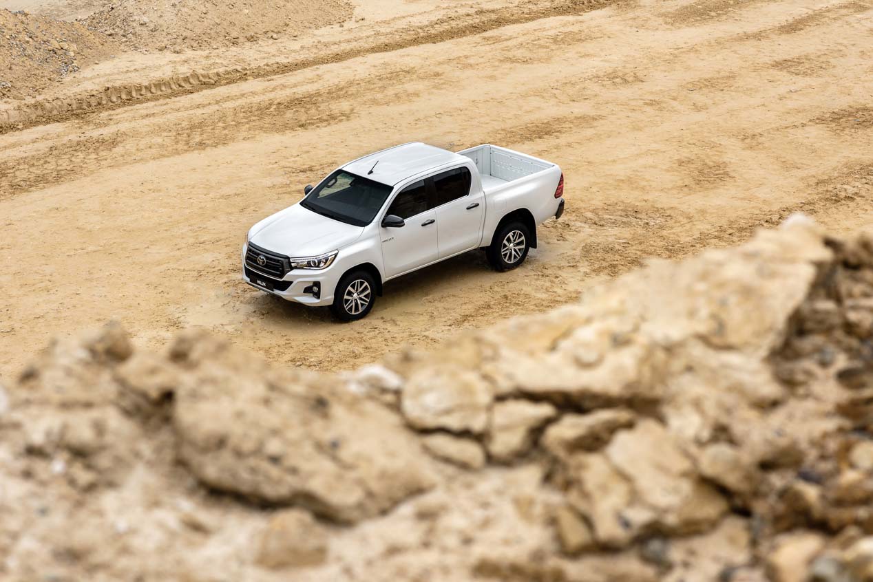 Toyota Hilux 2020: seguridad activa, mejor equipamiento y la adaptación a la normativa Euro 6.2 definen al Pick Up de Toyota