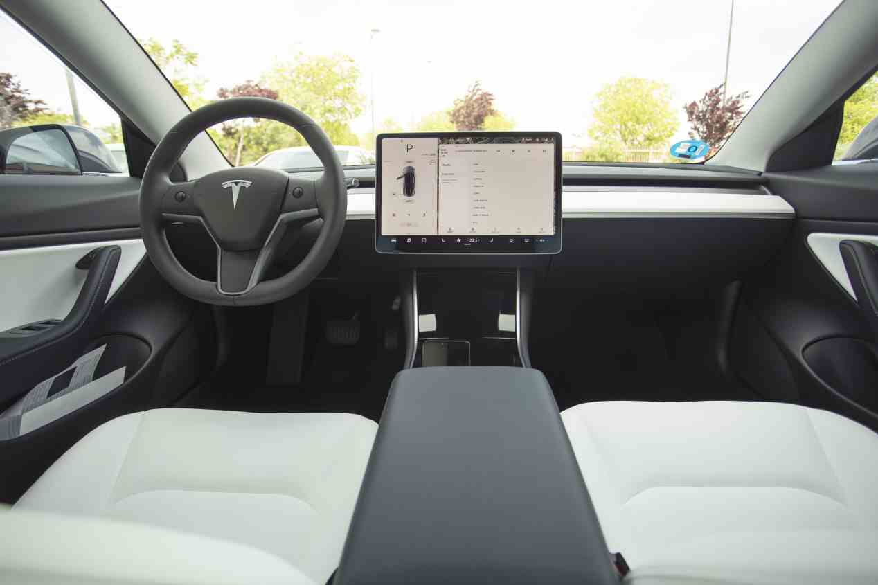 Tesla Model 3 Gran Autonomía: probamos y medimos la nueva berlina eléctrica