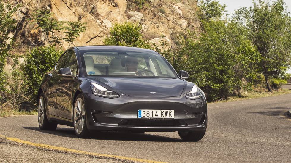 Tesla Model 3: primera prueba a fondo y mediciones a ¿la nueva referencia eléctrica?