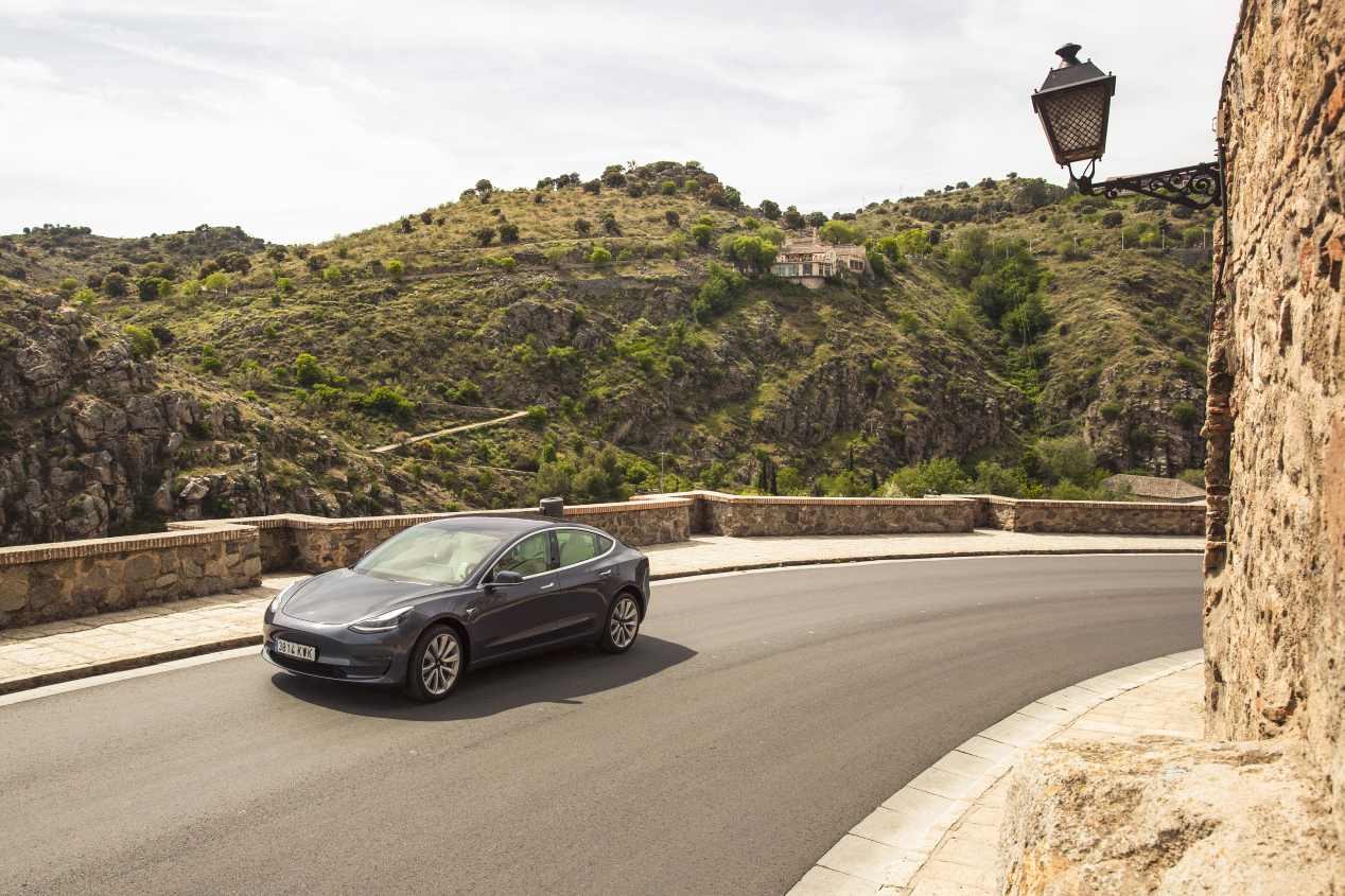 Tesla Model 3 Gran Autonomía: probamos y medimos la nueva berlina eléctrica