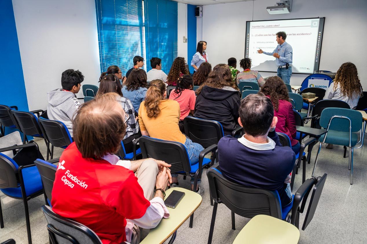 Una jornada de seguridad vial con la Fundación Cepsa