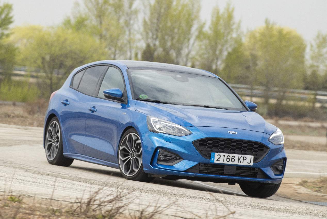 Comparativa: Ford Focus vs Seat León, ¿cuál es mejor?