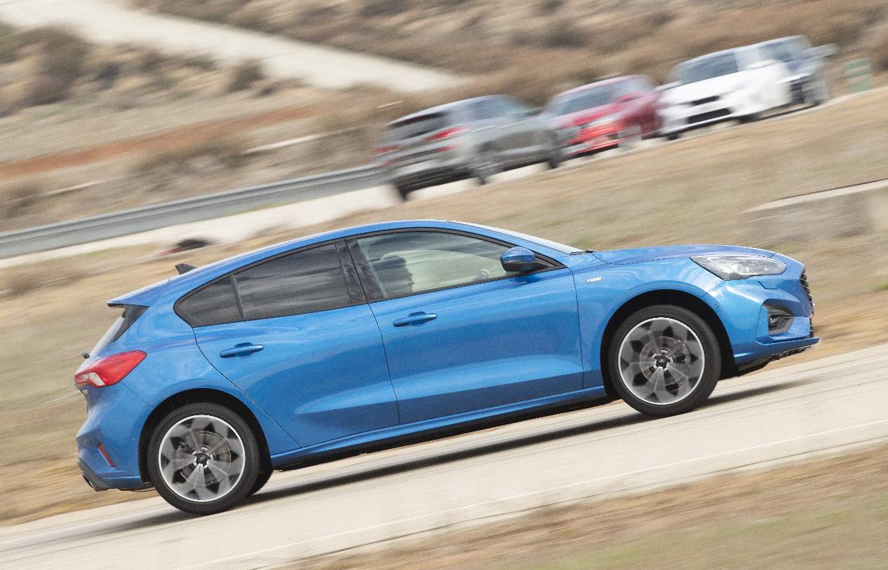 Comparativa: Ford Focus vs Seat León, ¿cuál es mejor?