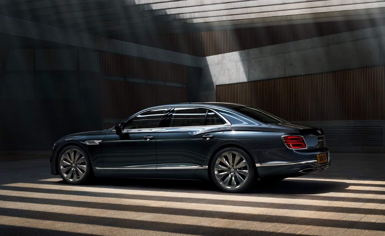 Bentley Flying Spur 2020: 635 CV a todo lujo para llegar al Olimpo