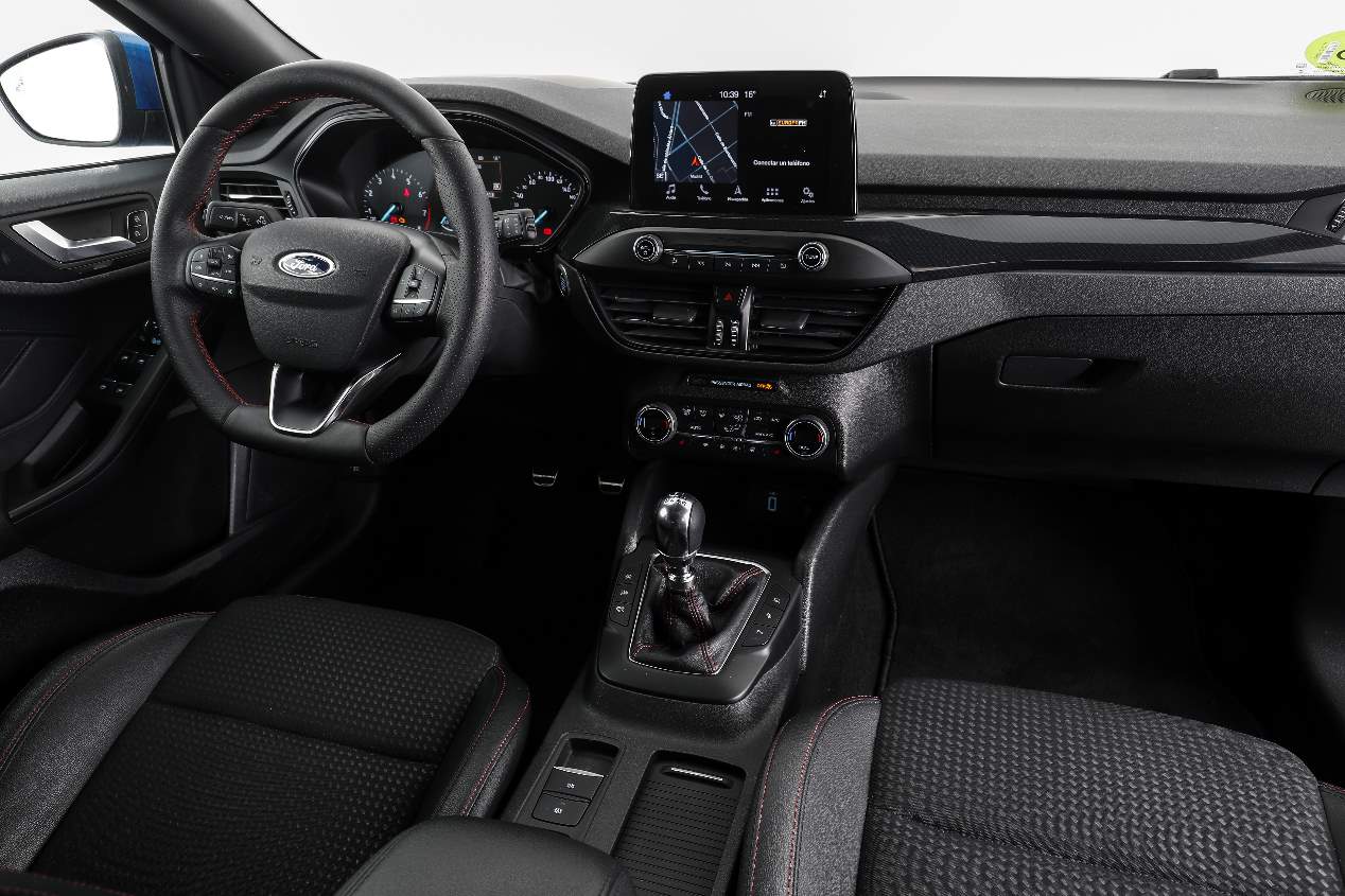 Comparativa: Ford Focus vs Seat León, ¿cuál es mejor?