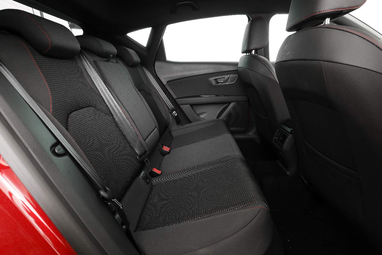 Comparativa: Ford Focus vs Seat León, ¿cuál es mejor?