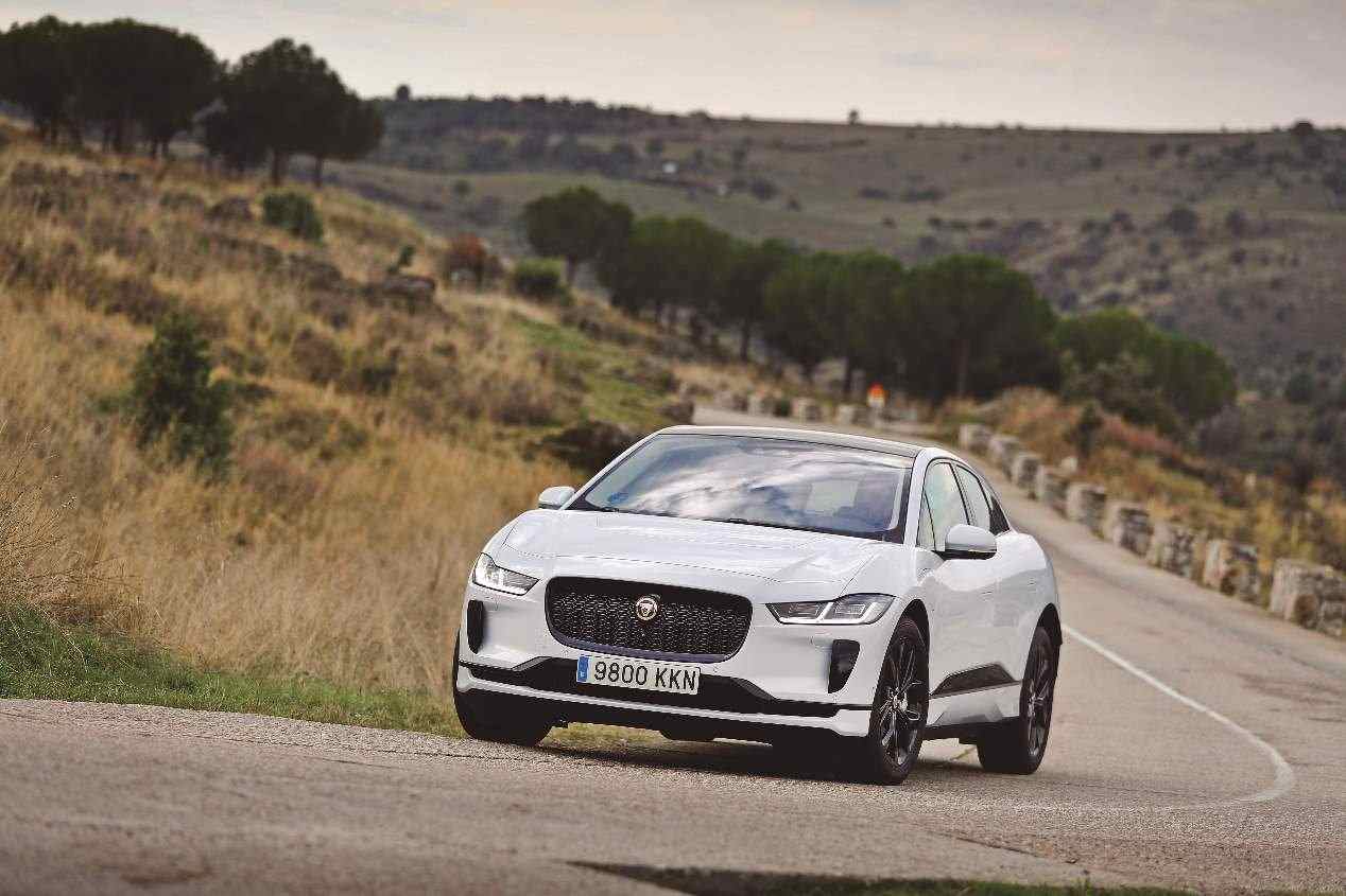 Audi e-Tron y Jaguar i-Pace: los nuevos SUV eléctricos, a revisión
