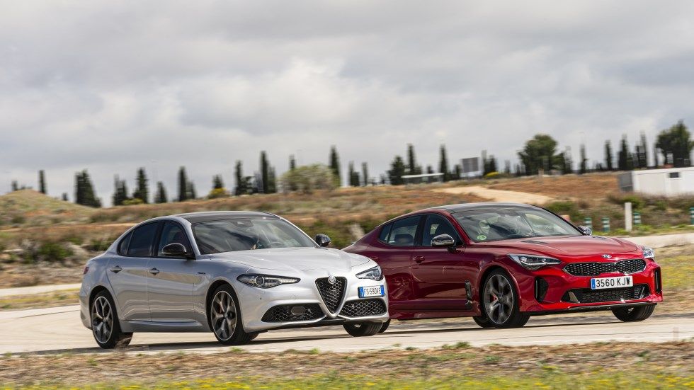 Alfa Giulia 2.0T Veloce vs Kia Stinger 3.3 T-GDI GT: ¿qué berlina de gasolina es mejor?