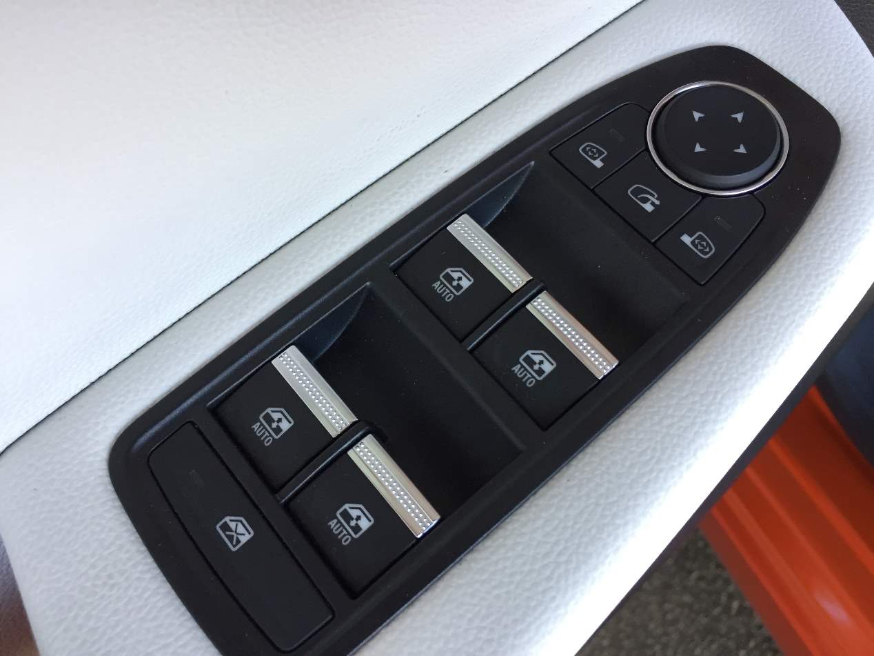 Renault Clio 2019: las fotos clave del interior y de su sistema multimedia
