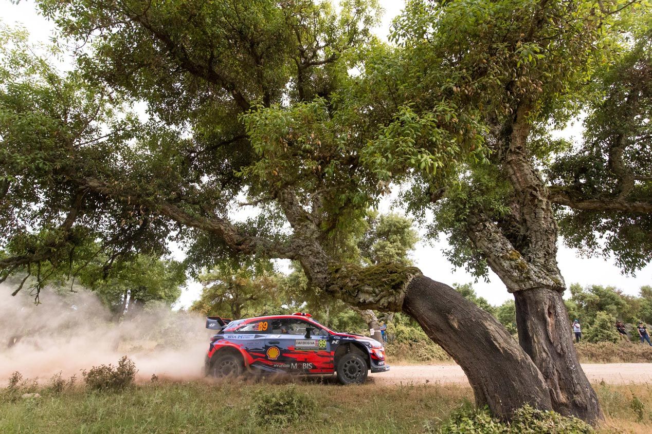 Las mejores imágenes de Sordo y Hyundai en el Rally de Italia 2019