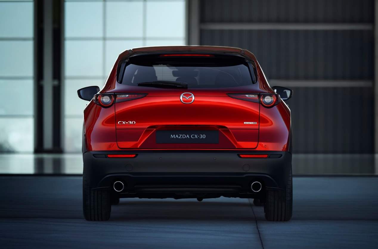 Los nuevos Ford Kuga vs Mazda CX-30, frente a frente