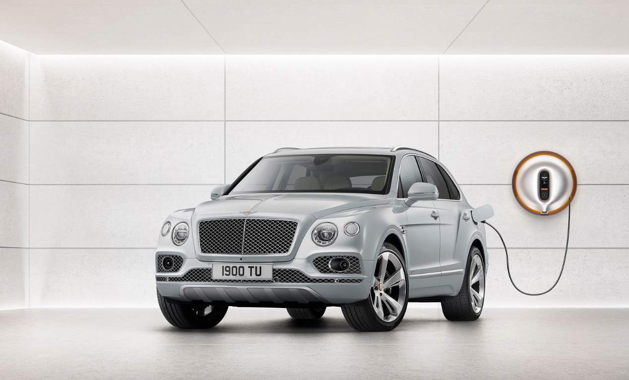 Bentley apostará por la electrificación, con un eléctrico puro en 2025