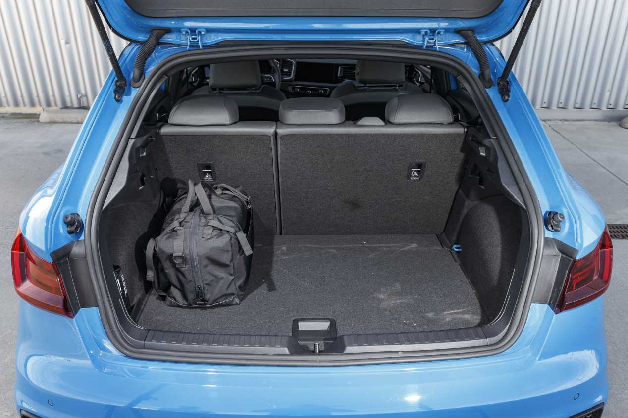 Comparativa: Audi A1 Sportback 40 TFSi vs Mini Cooper S