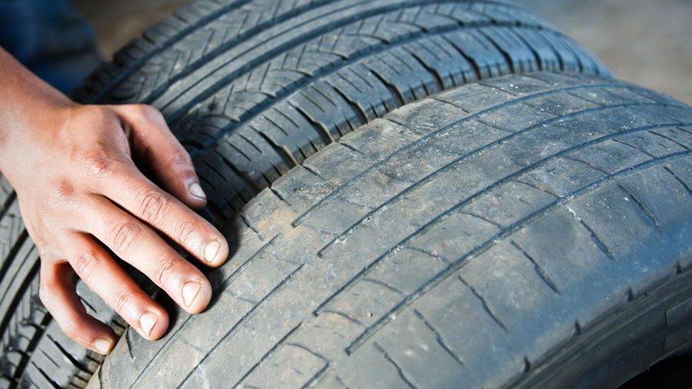 Neumáticos de segunda mano: estos son los peligros a los que te enfrentas
