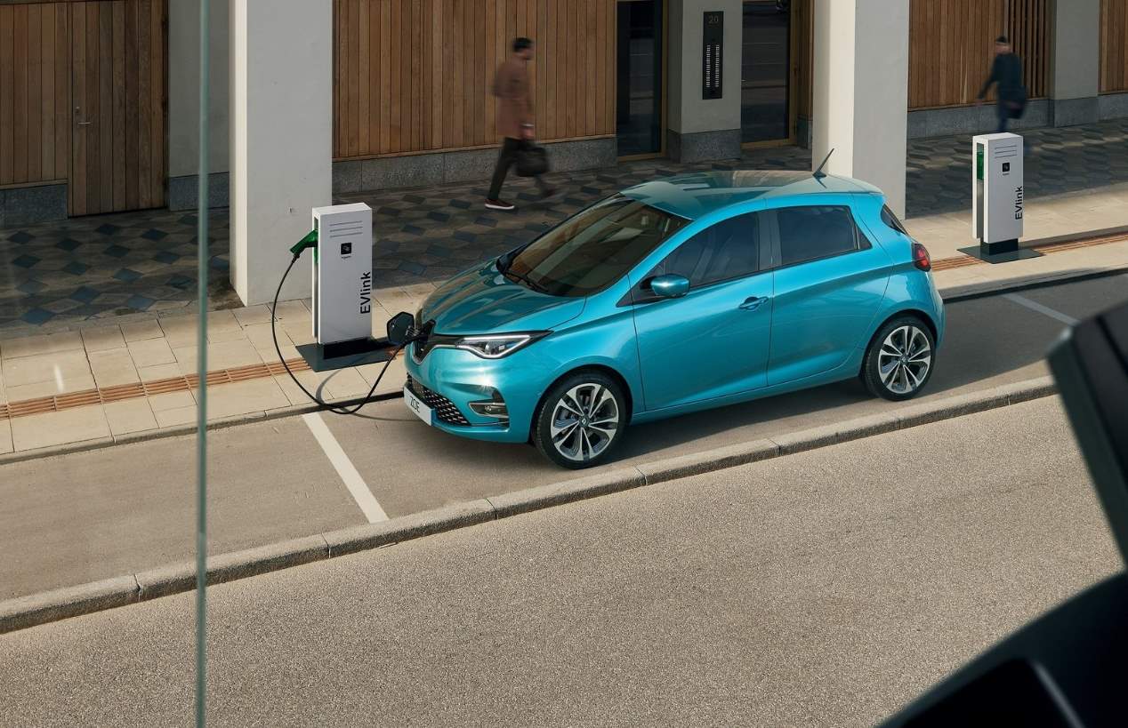 Peugeot e-208, Opel Corsa-e y Renault ZOE, los nuevos eléctricos en fotos