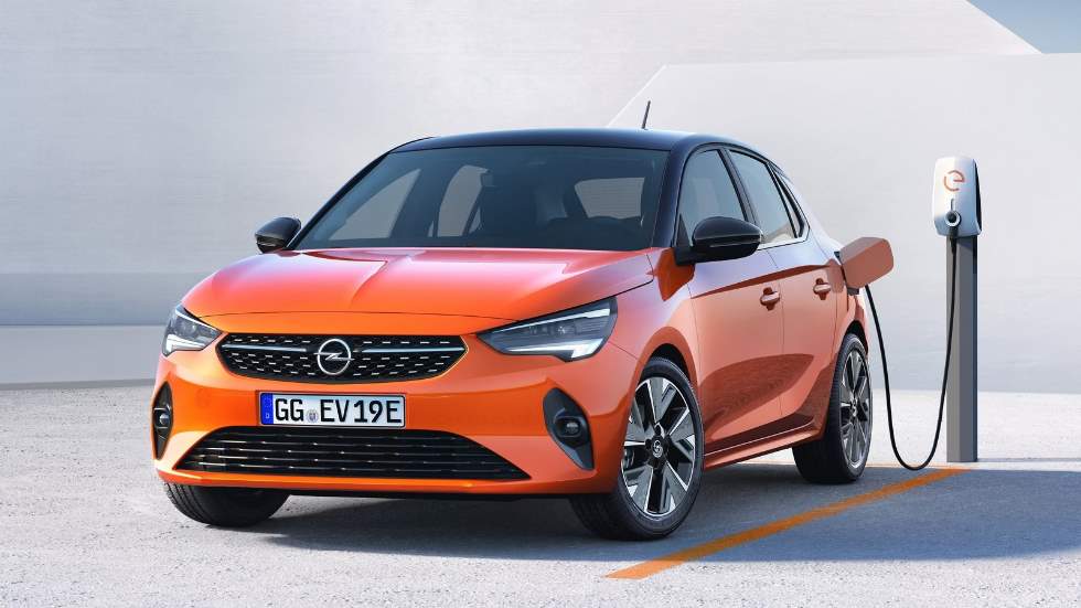En la imagen, el Opel Corsa-e, la inédita versión cien por cien eléctrica del Corsa de sexta generación. En la imagen, el Opel Corsa-e, la inédita versión cien por cien eléctrica del Corsa de sexta generación.