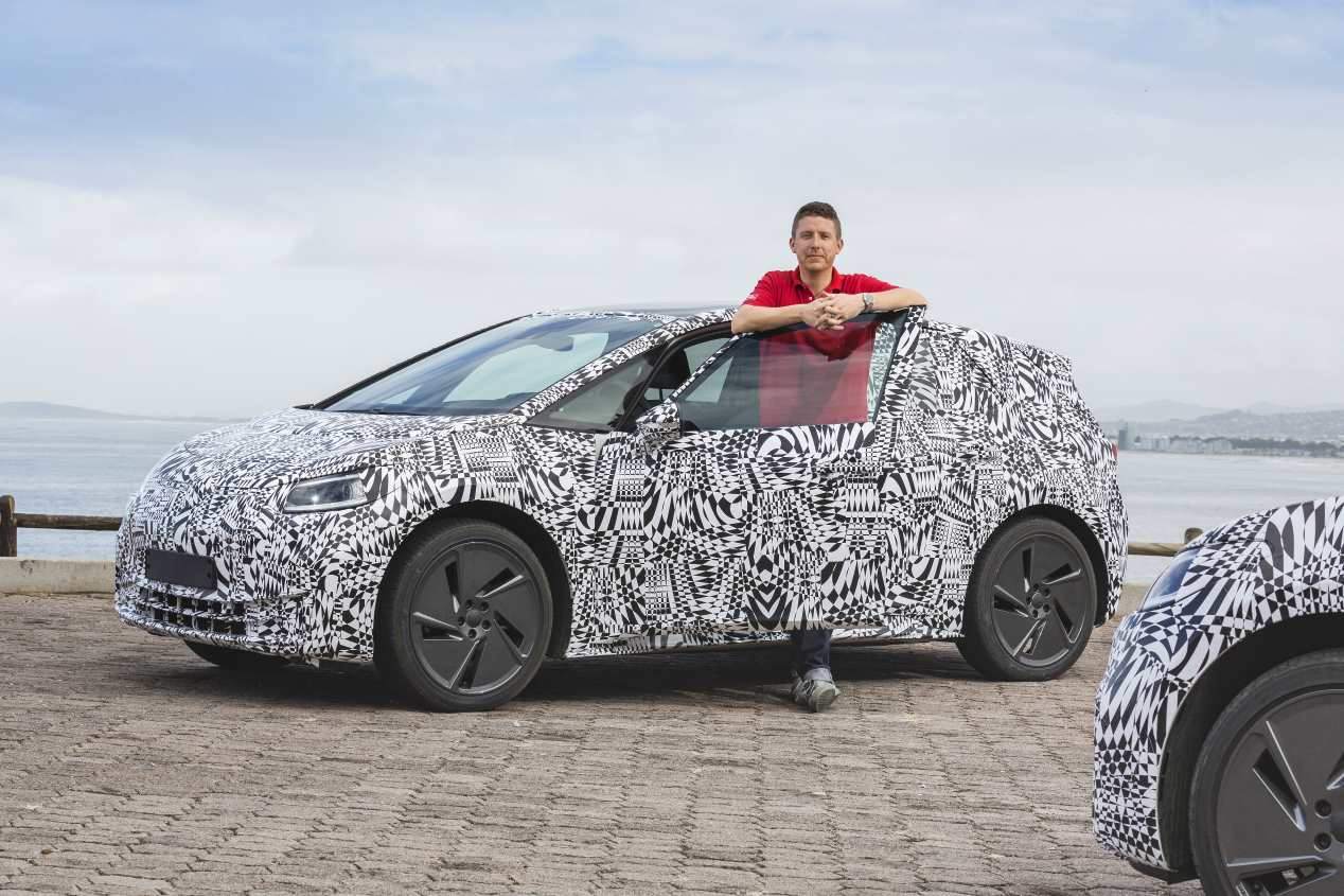 VW Golf 8 vs VW ID.3: ¿qué compacto será mejor, el convencional o el eléctrico? 