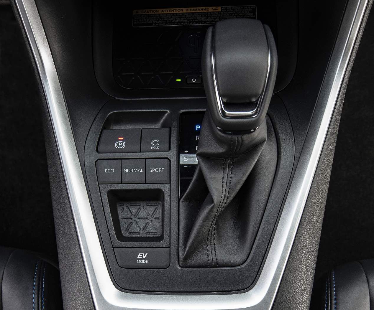 Trucos y consejos para conducir un coche híbrido