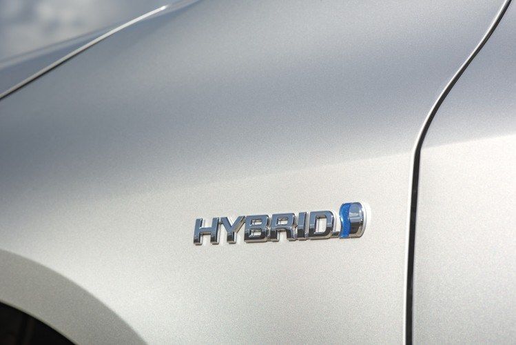 Todas las ventajas de los coches híbridos